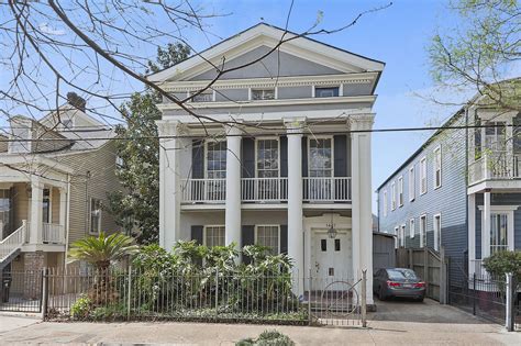2624 Magazine St, New Orleans, LA 70130 is an apartment unit listed for rent at 1,400 mo. . New orleans rent